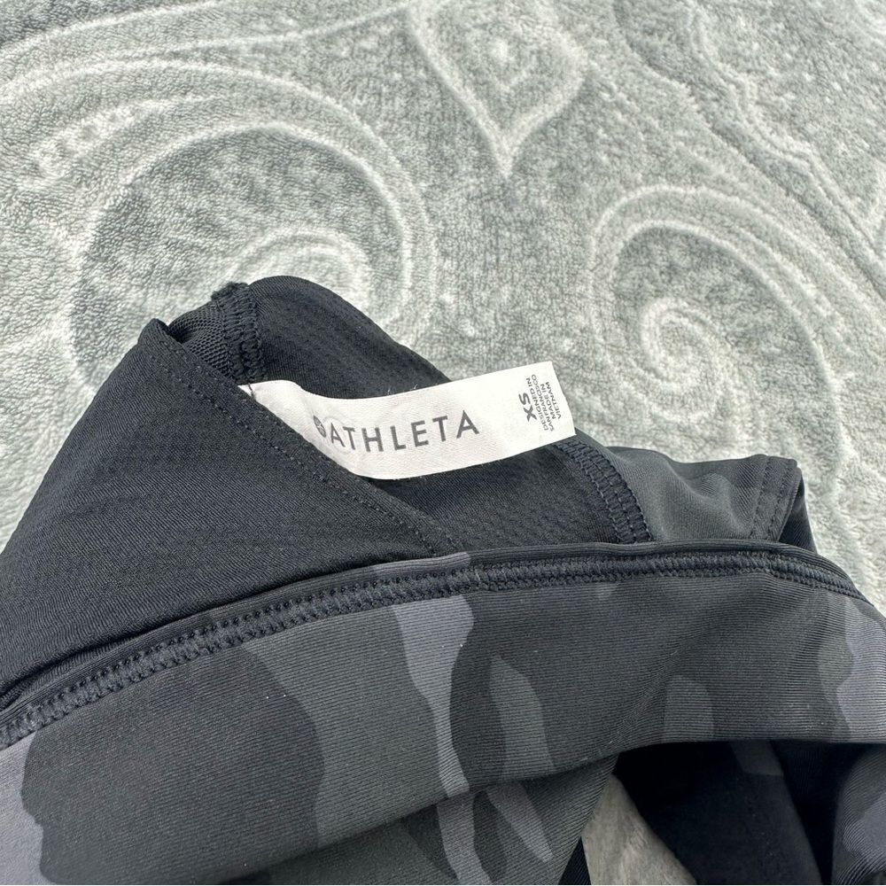 Athleta Sports Bra - Picture 3 of 4